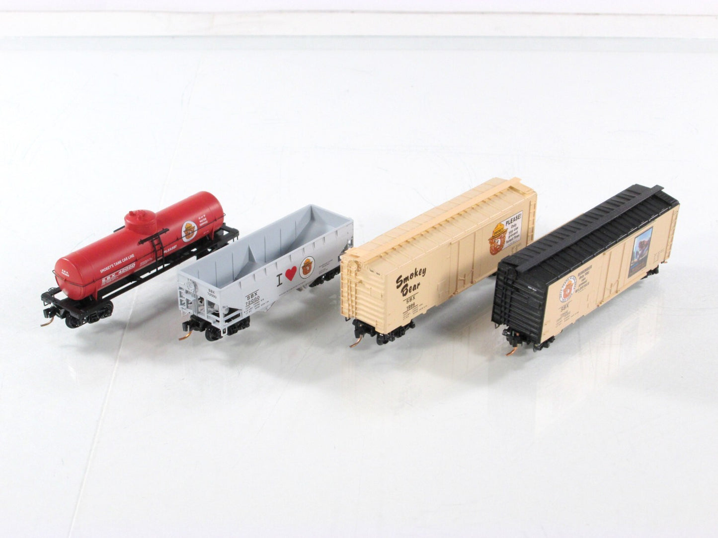 N Scale **SMOKEY BEAR** MoW Forest Fire Prevention 4-Car Set - SBX -Micro Trains