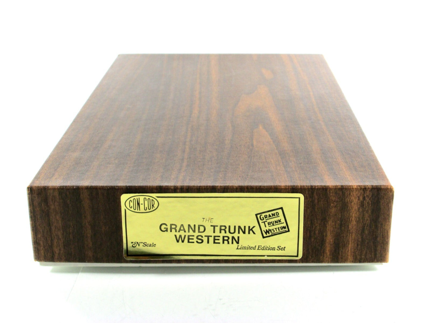 N Scale ***GRAND TRUNK WESTERN*** Diesel & Passenger Set - Con-Cor Limited
