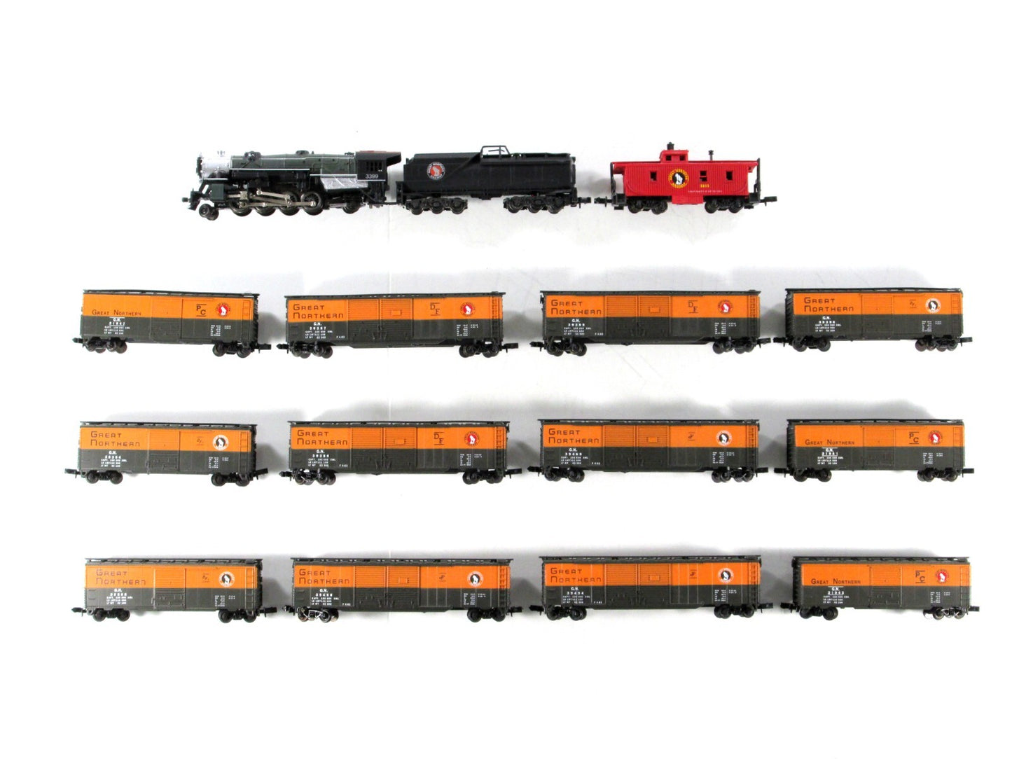 N Scale ***GREAT NORTHERN - MERCHANDISE SERVICE*** Set - Con-Cor 008518