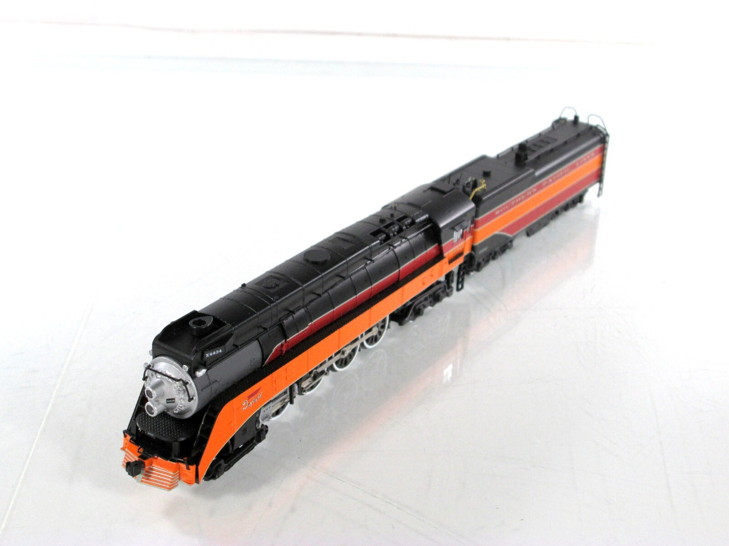 N Scale **SOUTHERN PACIFIC DAYLIGHT*** GS-4 & Passenger Set - Con-Cor 008523 Ltd