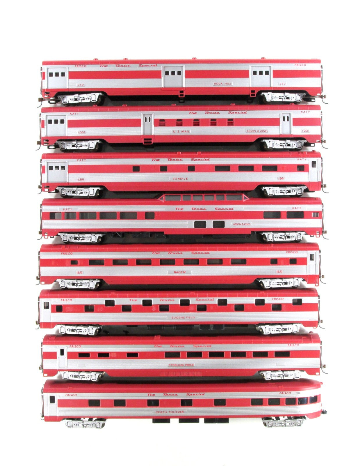 HO Scale  **TEXAS SPECIAL** FRISCO-KATY Passenger 8-Set - IHC 47728, Knuckle Cpl