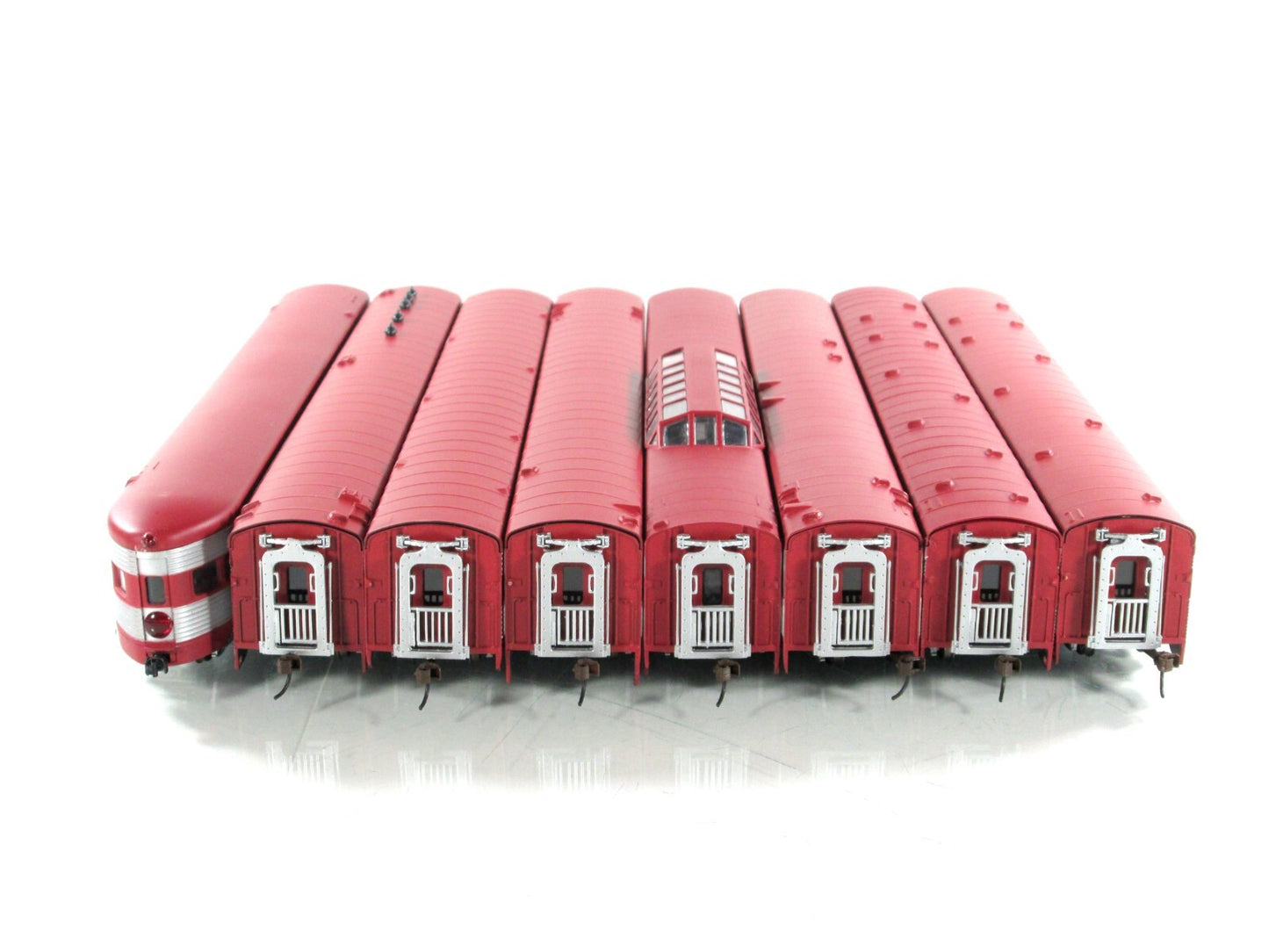 HO Scale  **TEXAS SPECIAL** FRISCO-KATY Passenger 8-Set - IHC 47728, Knuckle Cpl