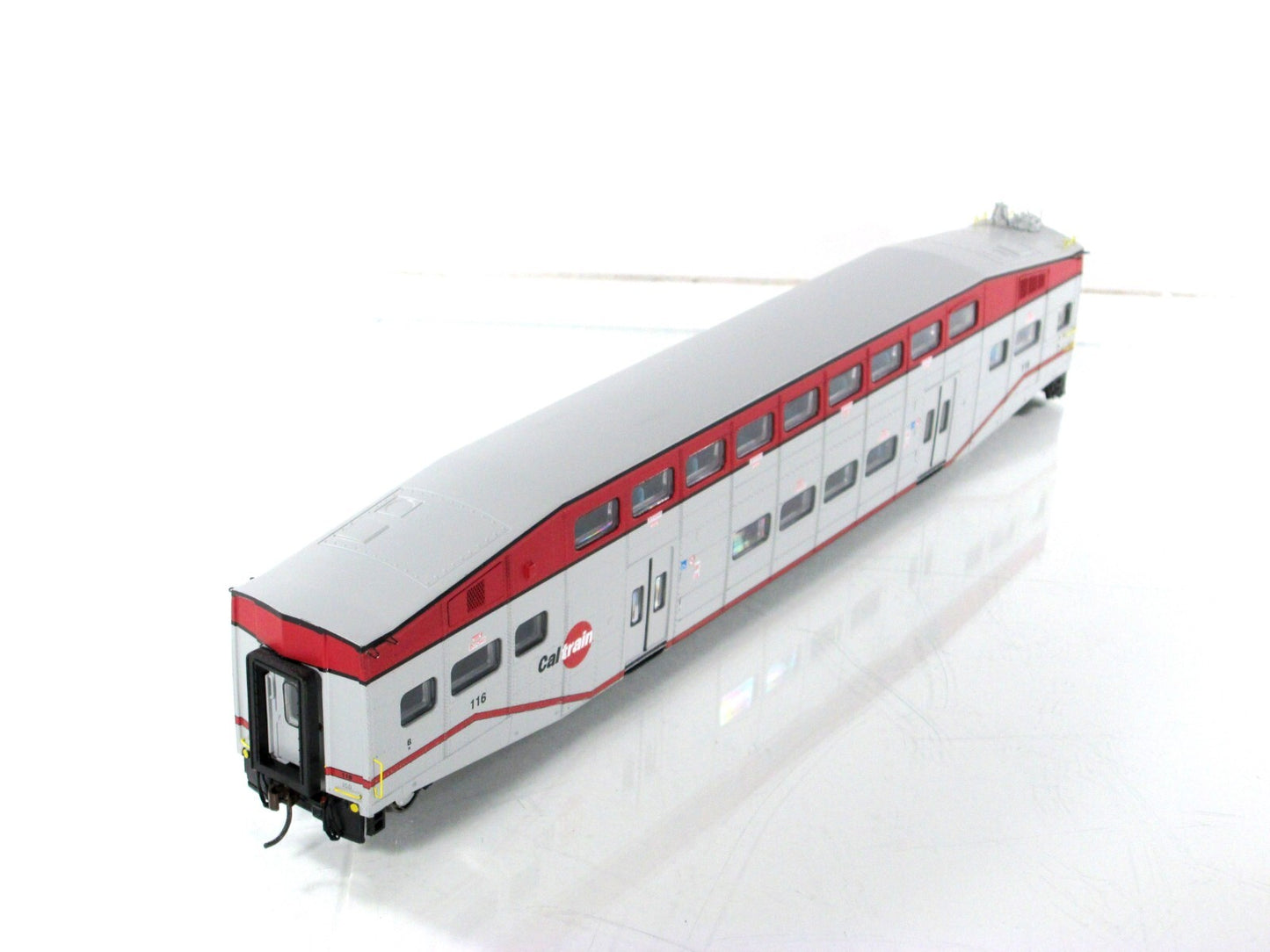 HO Scale ***CALTRAIN*** Bombardier Commuter Coach Car #116 - Athearn 25531 *RARE