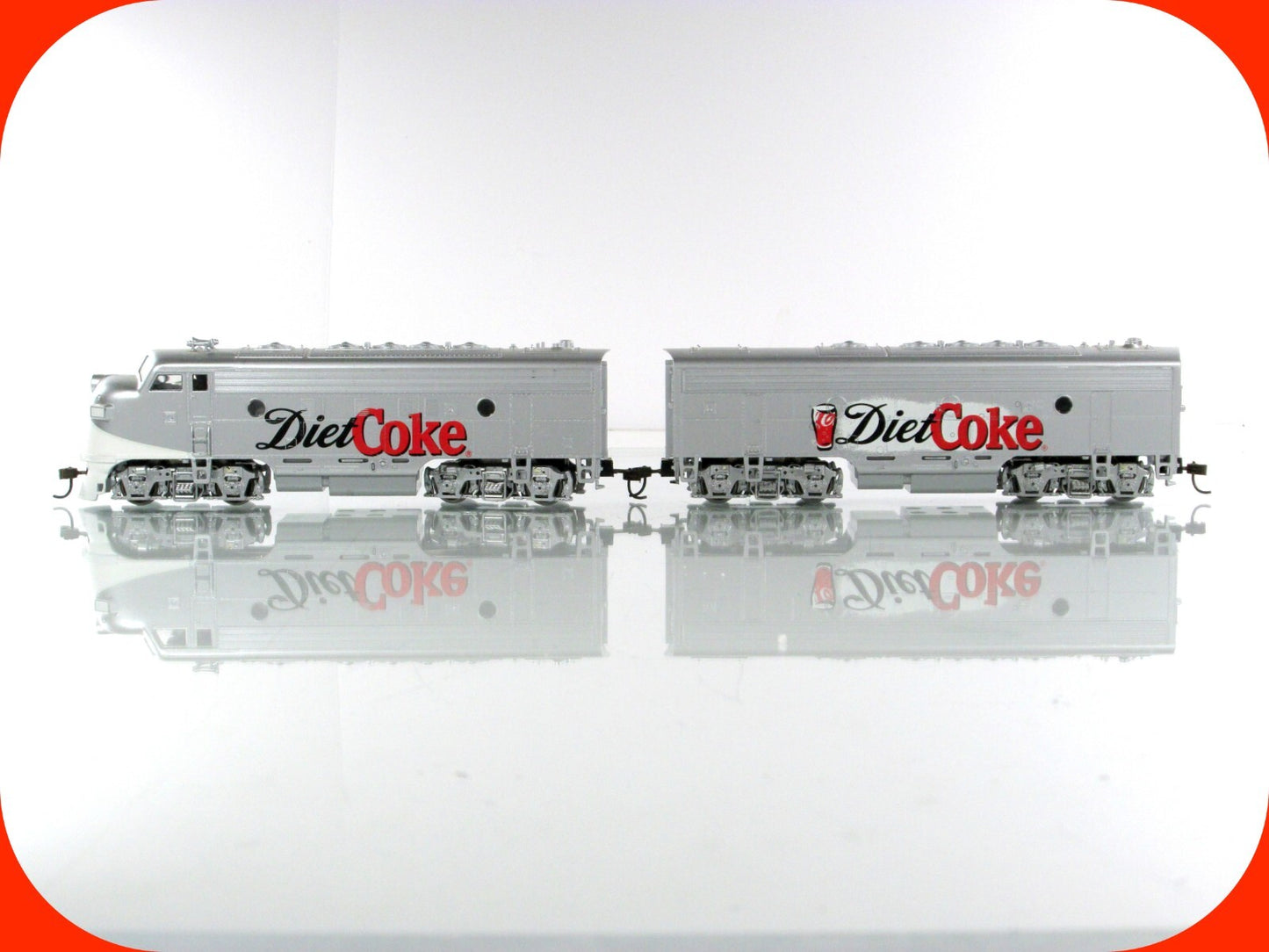 HO Scale ***DIET COKE*** F-Series F7A F7B Diesel Locomotive AB Set ----- Athearn