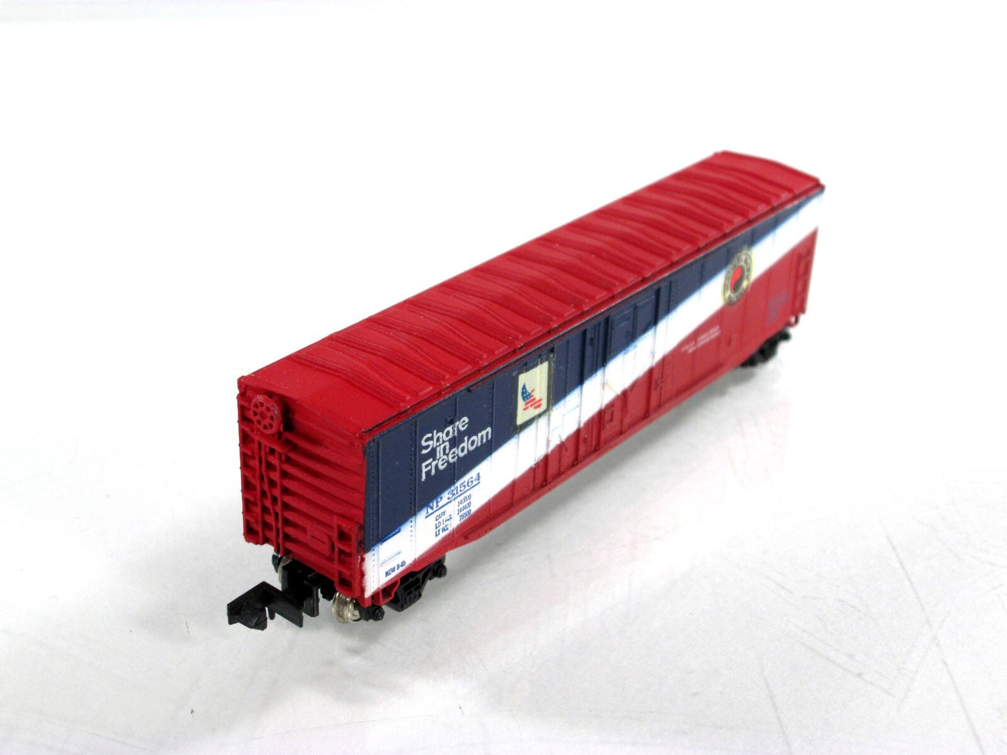 N Scale **NORTHERN PACIFIC - SHARE in FREEDOM** Box Car #31564 -- Con-Cor 1681-A