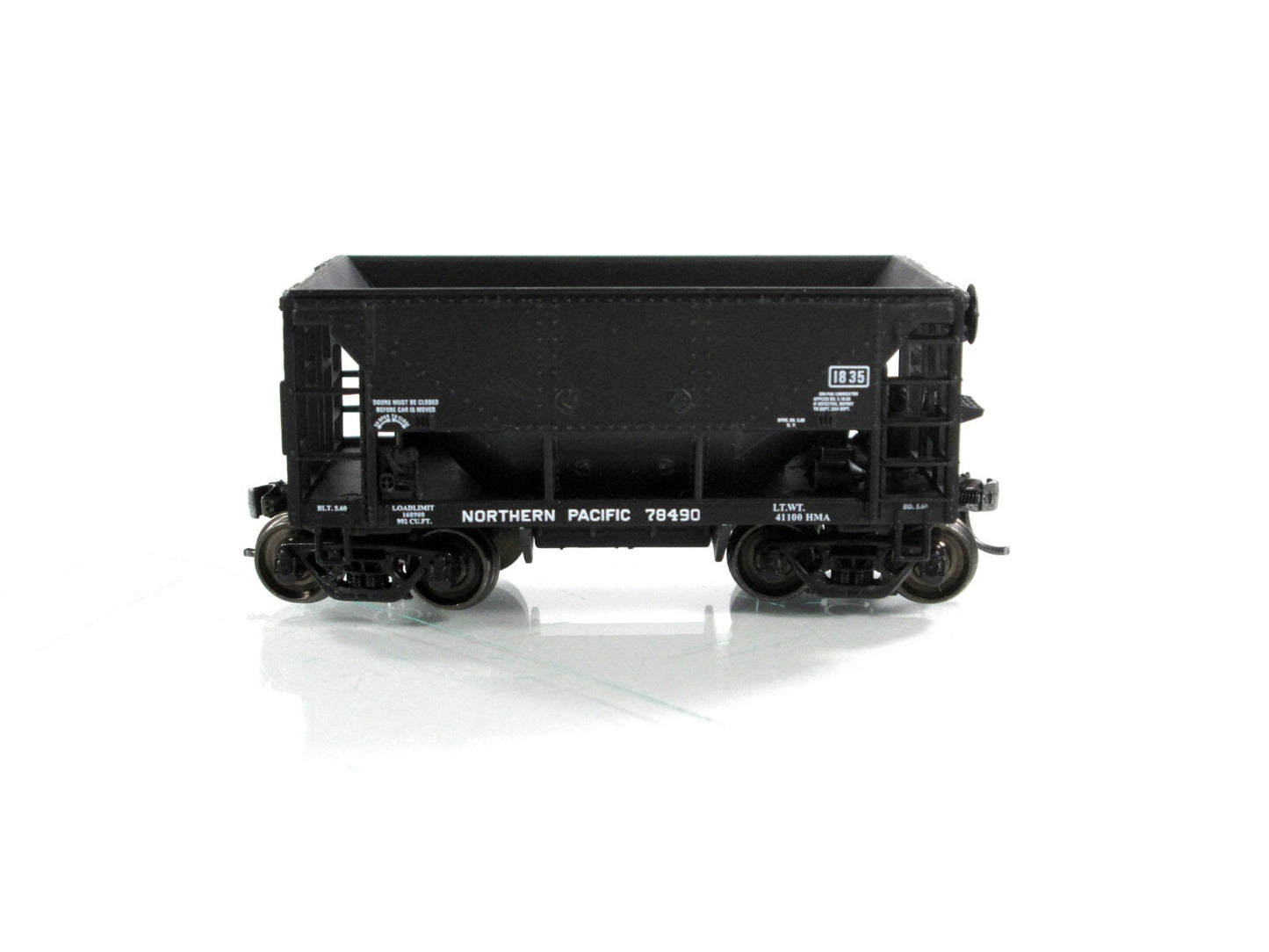 HO Scale ***NORTHERN PACIFIC*** Mining Ore Car 12-Pack Set --- Walthers 932-4455