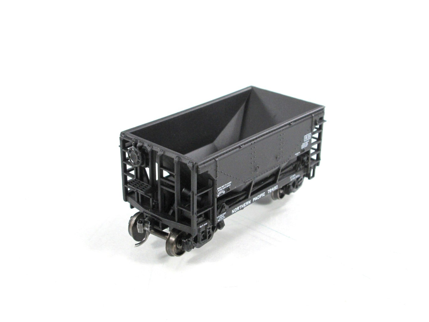 HO Scale ***NORTHERN PACIFIC*** Mining Ore Car 12-Pack Set --- Walthers 932-4455