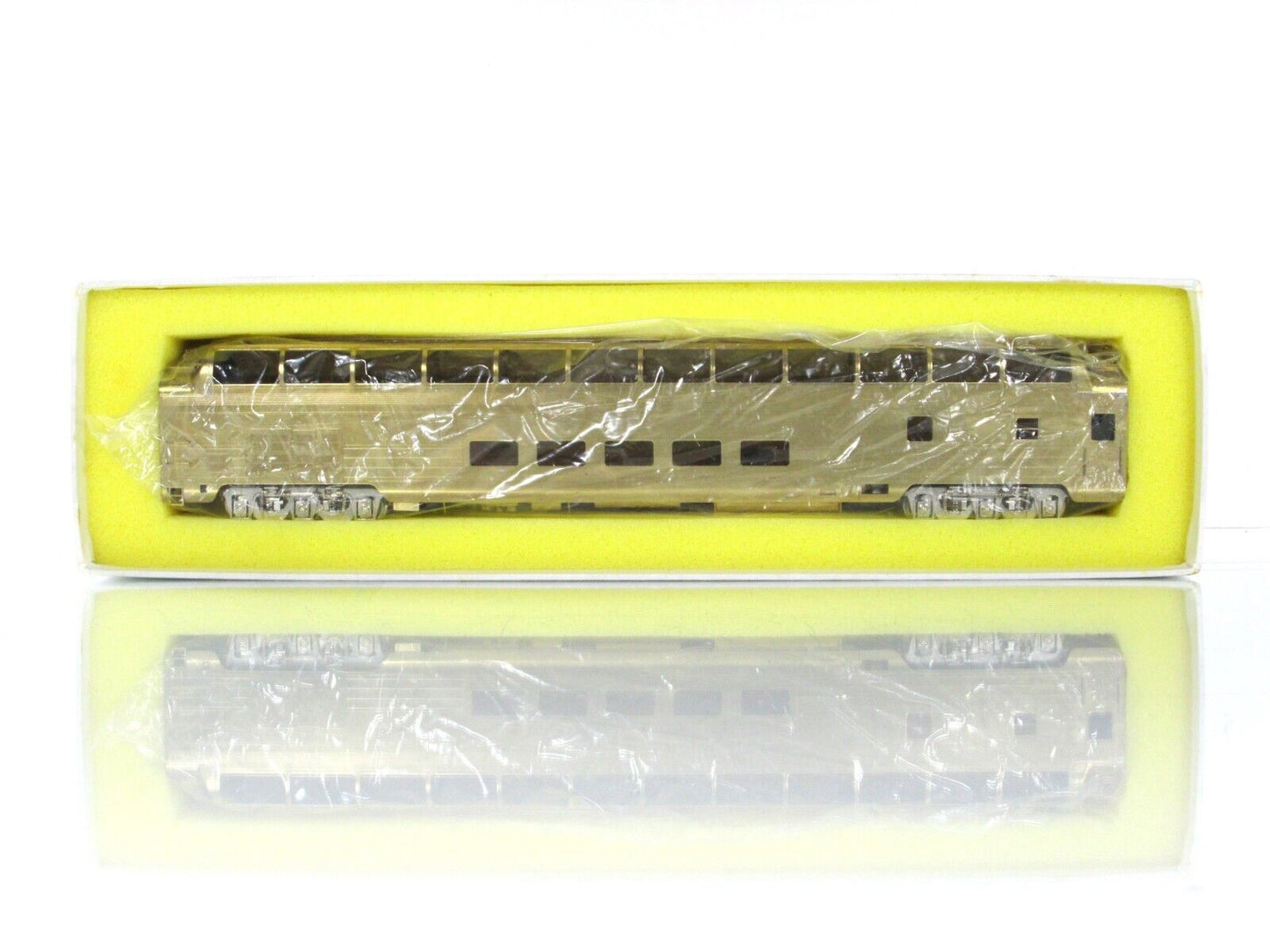 HO Scale BRASS ***GREAT NORTHERN EMPIRE BUILDER*** Dome #1390 - ORIENTAL LIMITED