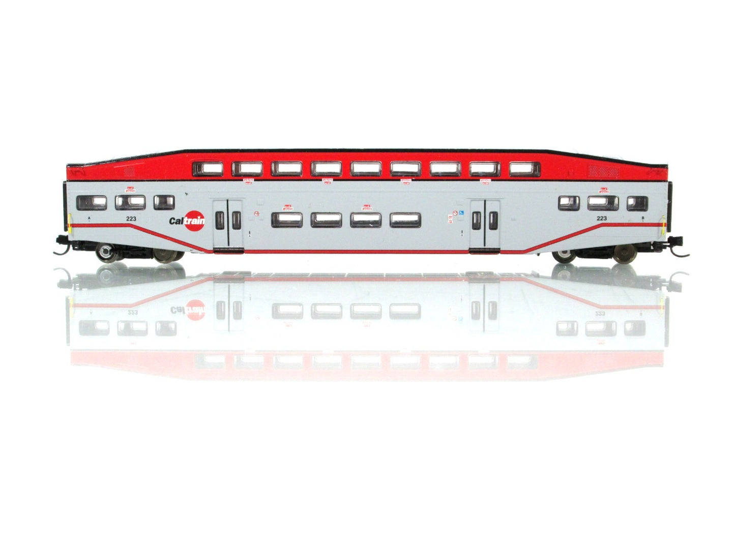 N Scale **CALTRAIN** Bombardier Commuter Coach #223 - Athearn 10148 **RARE