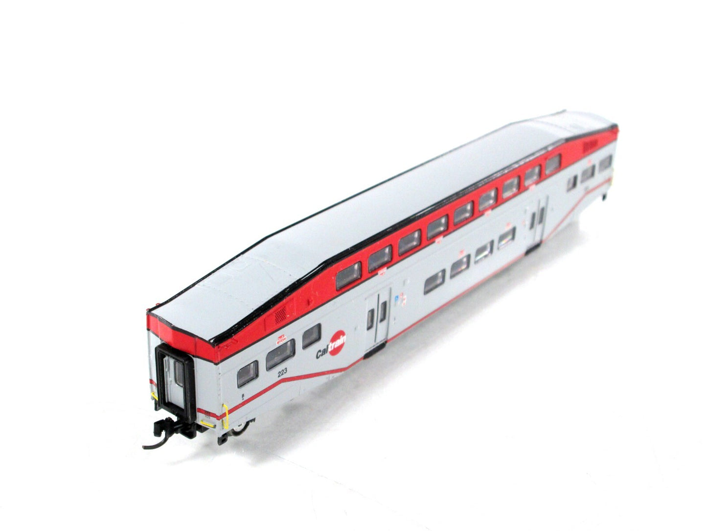 N Scale **CALTRAIN** Bombardier Commuter Coach #223 - Athearn 10148 **RARE