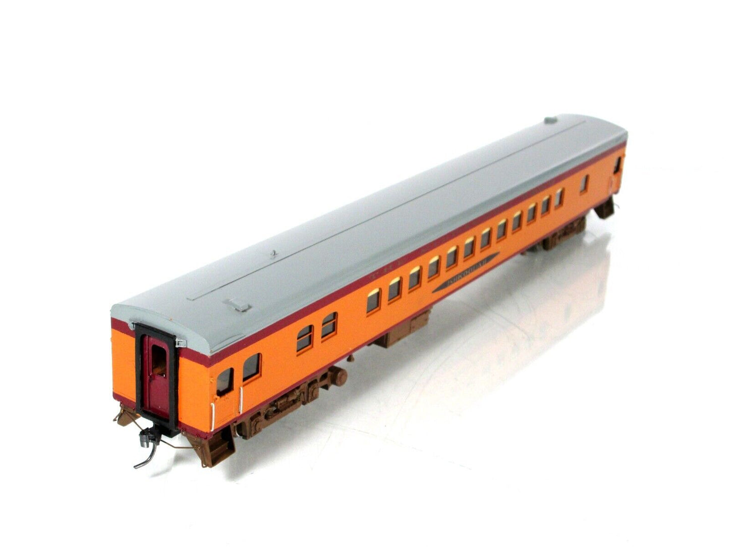 HO Scale BRASS **MILWAUKEE RD** HIAWATHA Parlor Car -- Overland 3111, Knuckle Cp