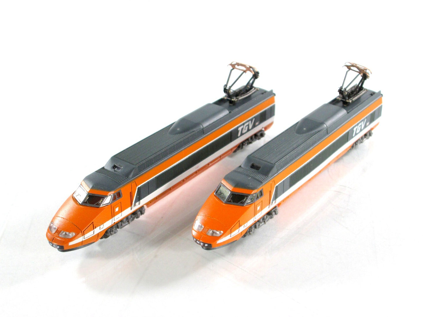 N Scale ***TGV - FRANCE*** High Speed Locomotive, Passenger Set -- Lima 123901 G