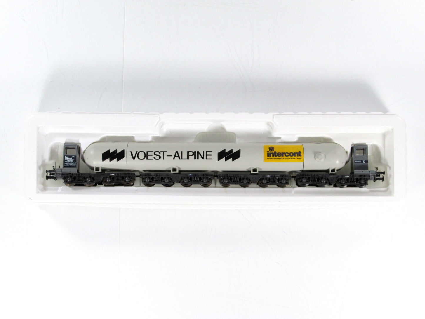 HO Scale **VOEST-ALPINE** Jumbo Tank, 16-Axle Transporter - Liliput 38410 **RARE