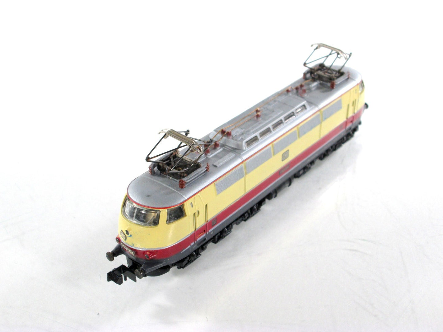 N Scale **TEE-Zuggarnitur** Electric Locomotive Passenger Set - Arnold 051 *READ