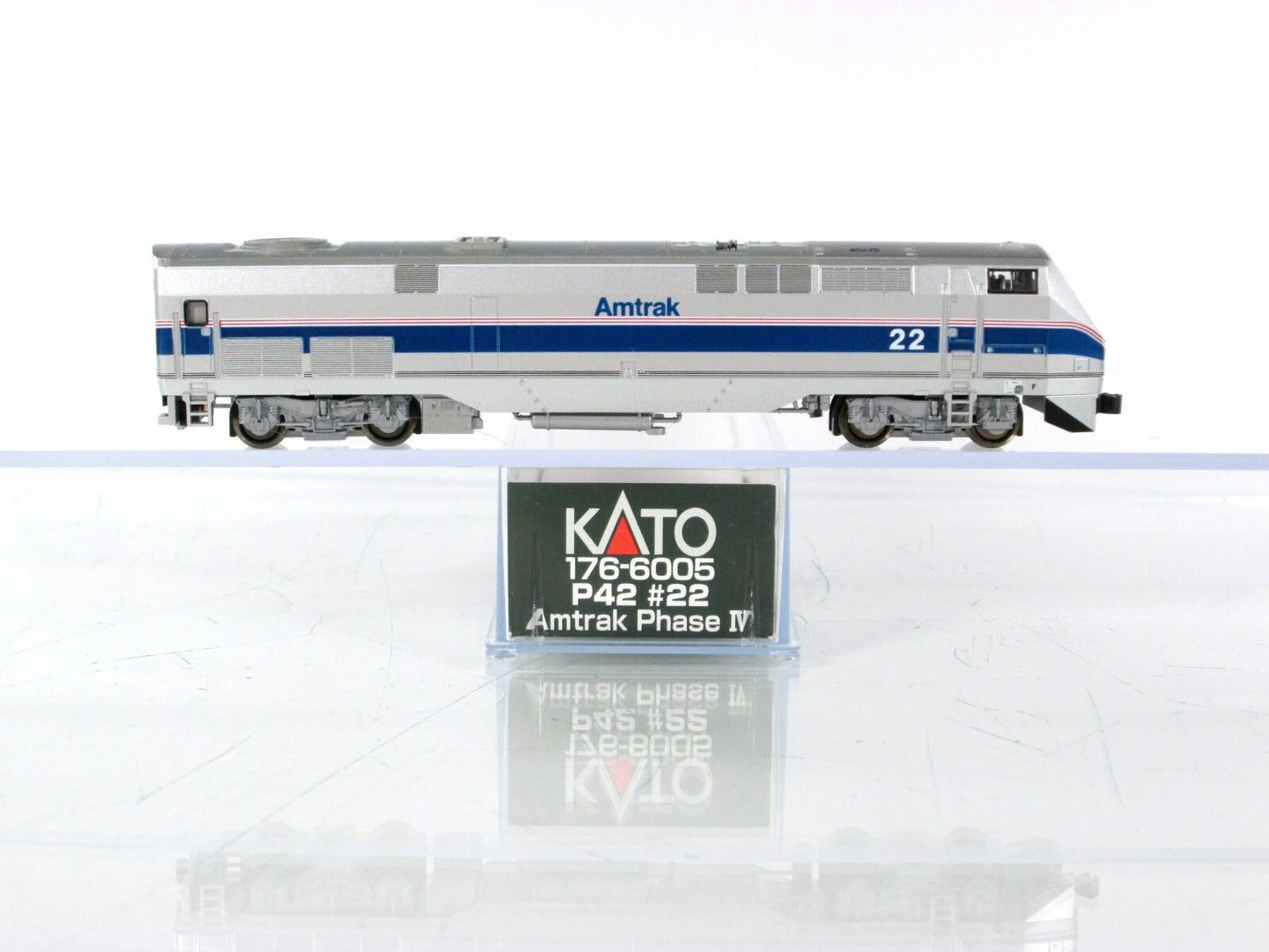N Scale ***AMTRAK*** Phase IV P42 Genesis #22 -Kato 176-6005, DCC Rdy ***Project