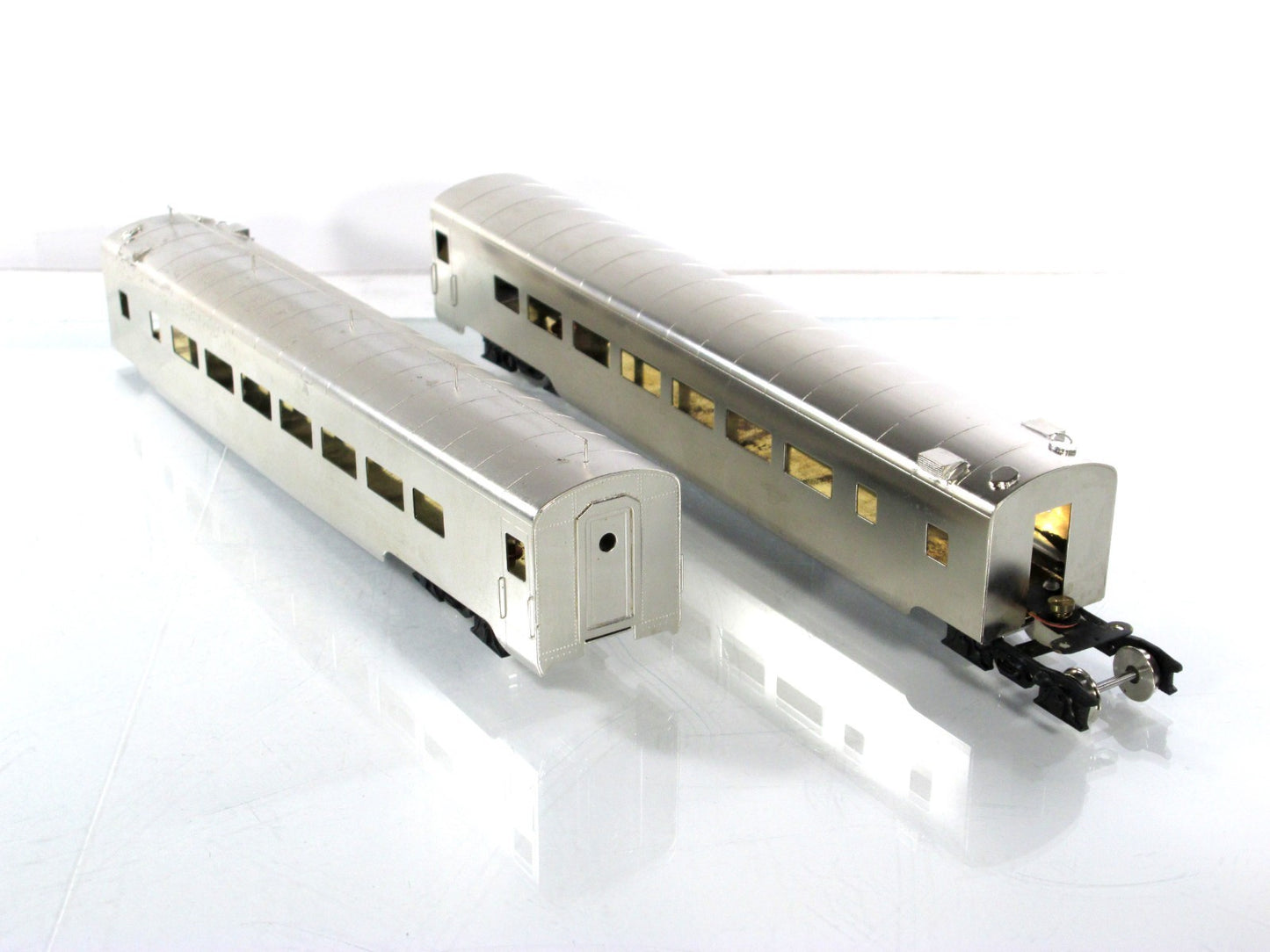 HO Scale Brass ***SOUTHERN PACIFIC*** Smooth Sided 134' Articulated Coach - SOHO