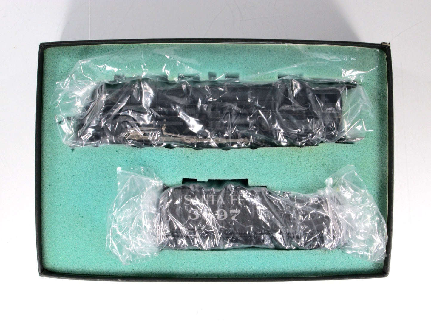 HO Scale BRASS ***SANTA FE*** 2-10-2 Steam Locomotive #3897 -- United PFM **Read