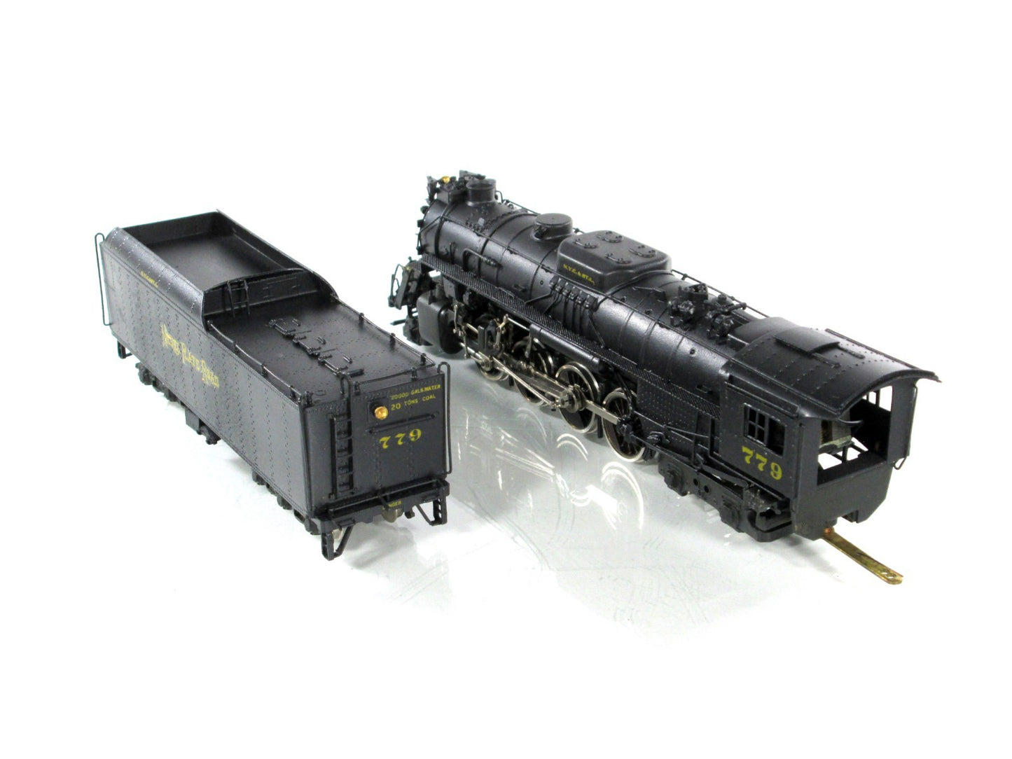 HO Scale BRASS ***NICKEL PLATE ROAD*** 2-8-4 Berkshire #779 -- United PFM **Read