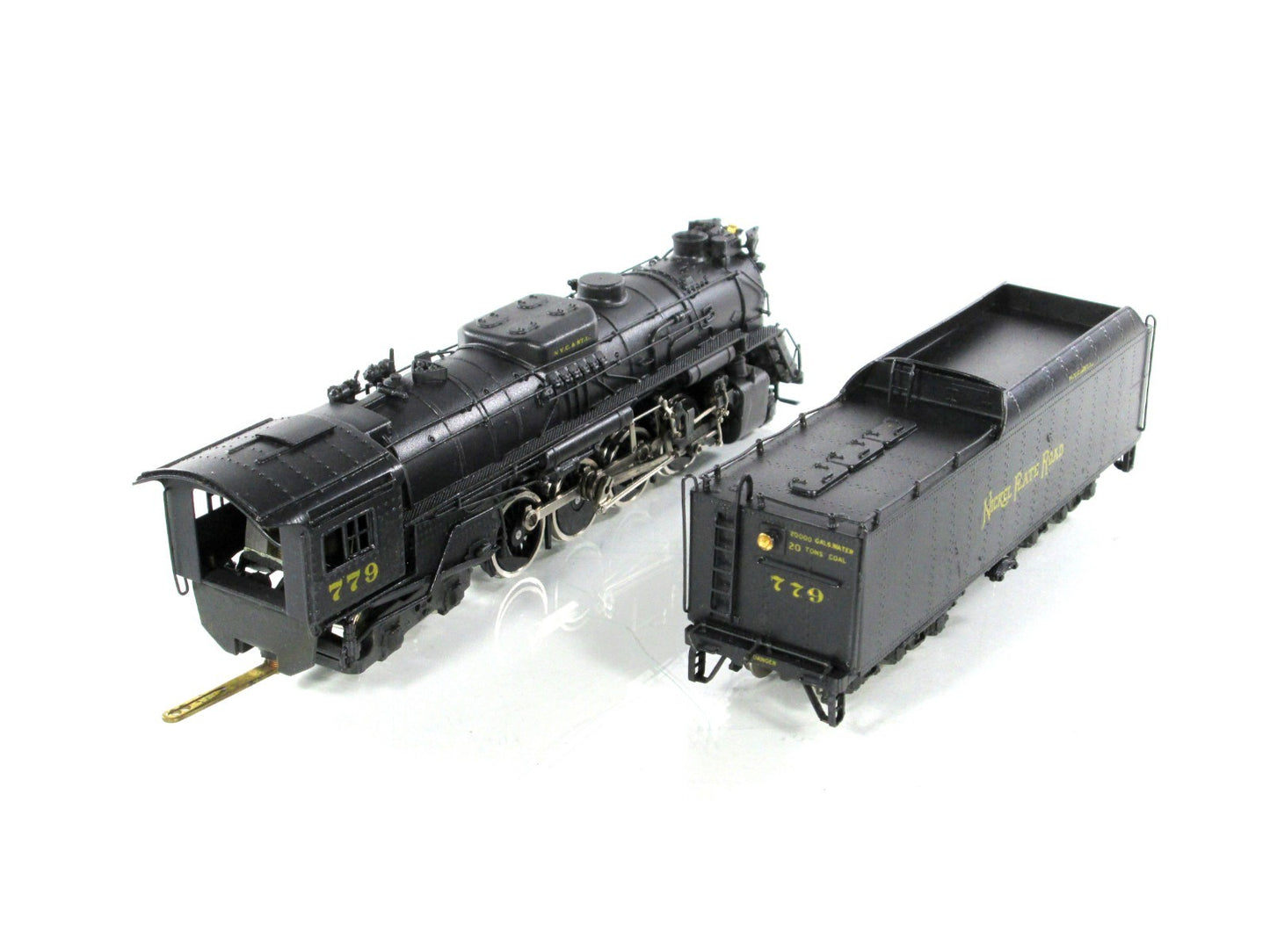HO Scale BRASS ***NICKEL PLATE ROAD*** 2-8-4 Berkshire #779 -- United PFM **Read