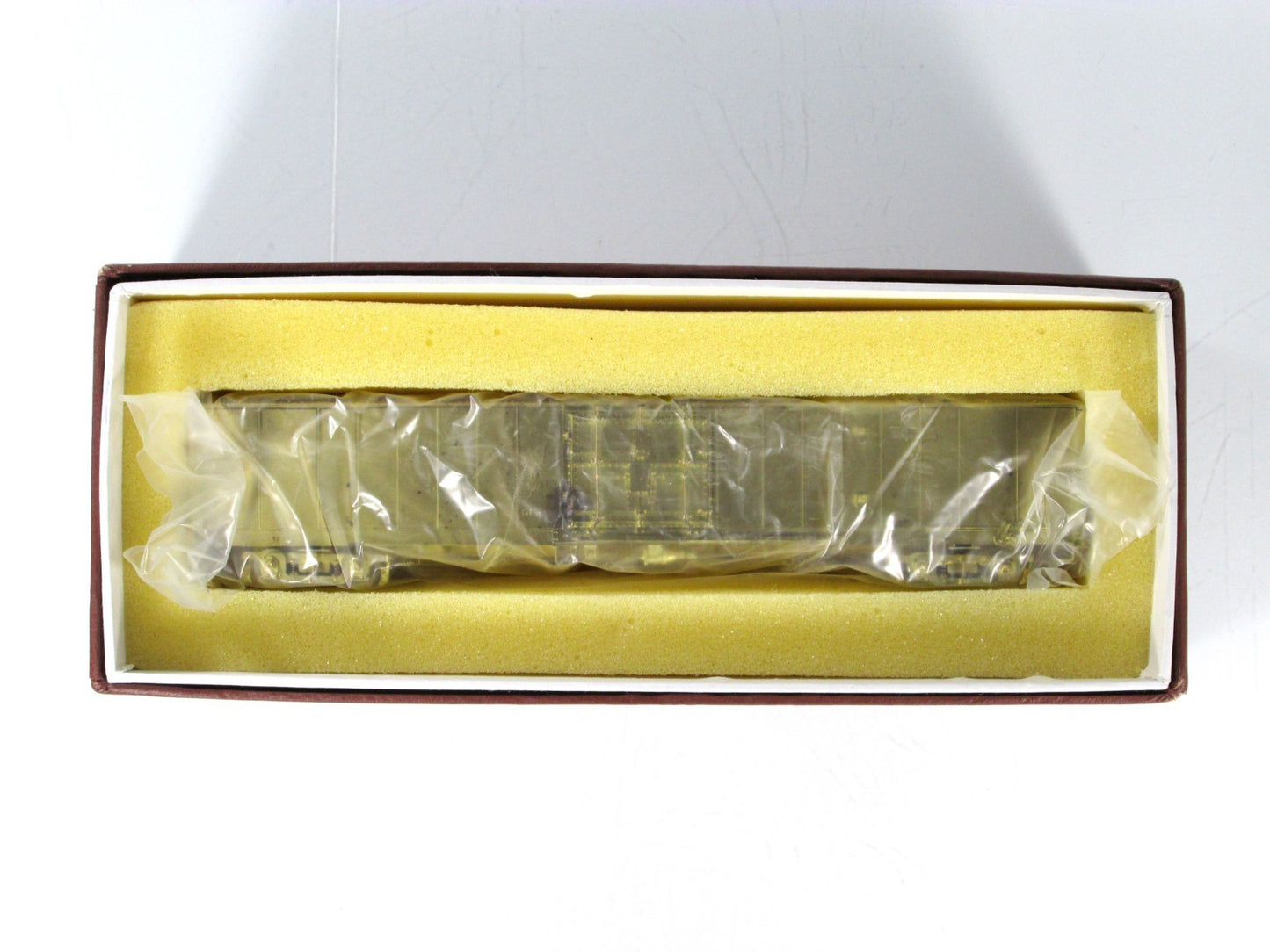 HO Scale BRASS **AMTRAK** Merchandise Handling Box Car #1400-1473 - Metro Models