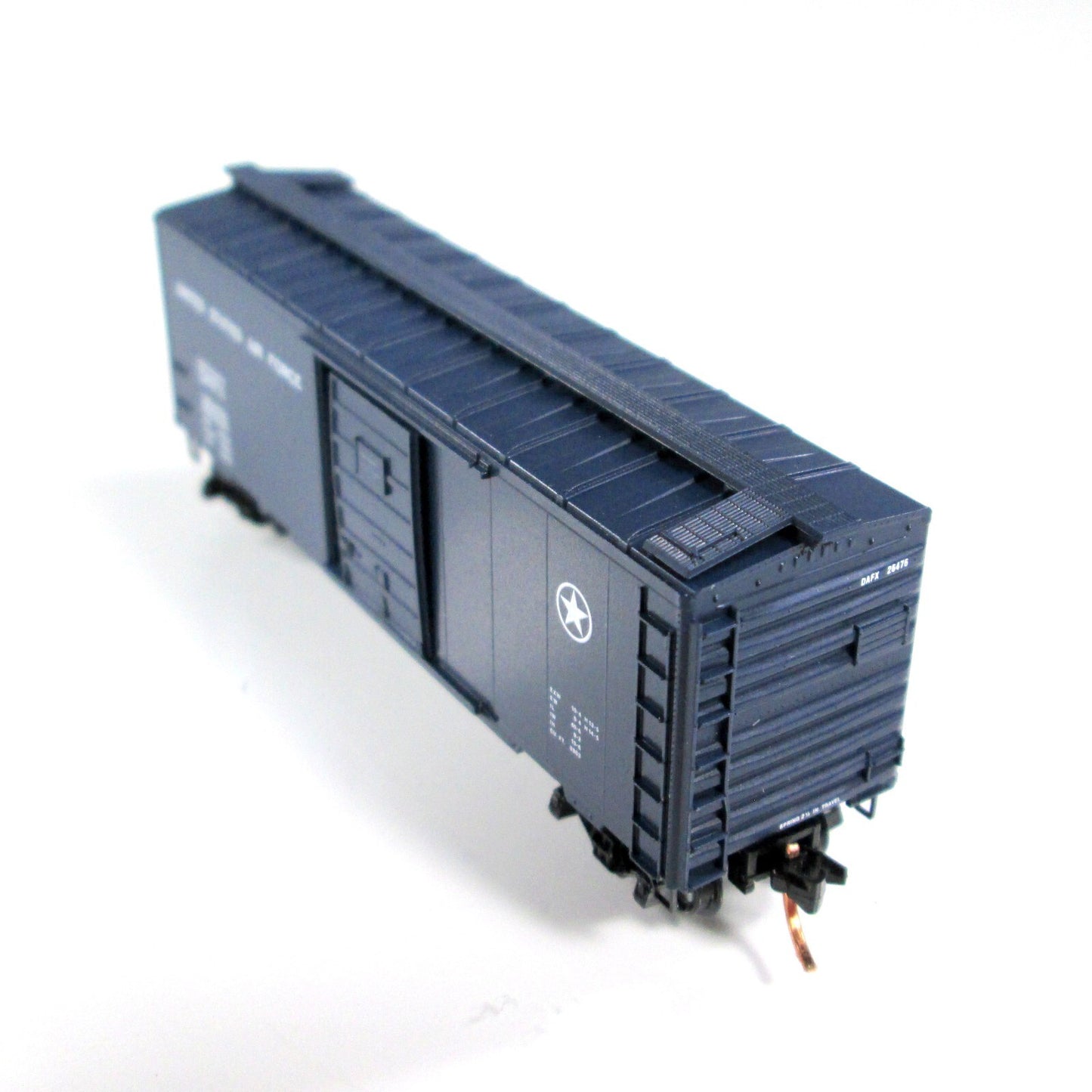 N Scale ***US AIR FORCE*** 40' Box Car, USAF 26476 ------- Micro Trains 02000446