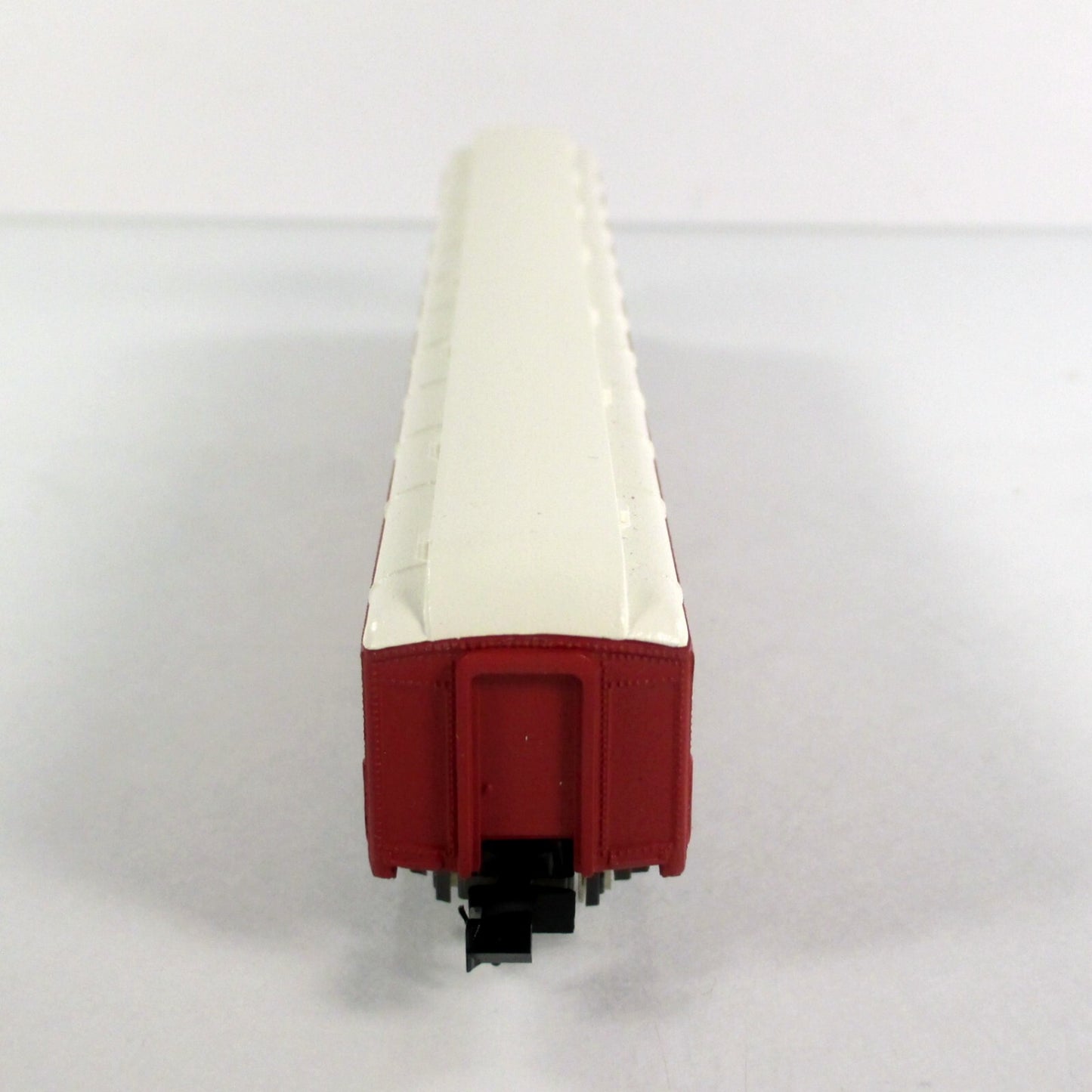 N Scale **CHRISTMAS 1987** Toyland Express Baggage Passenger Car -Con-Cor 008702