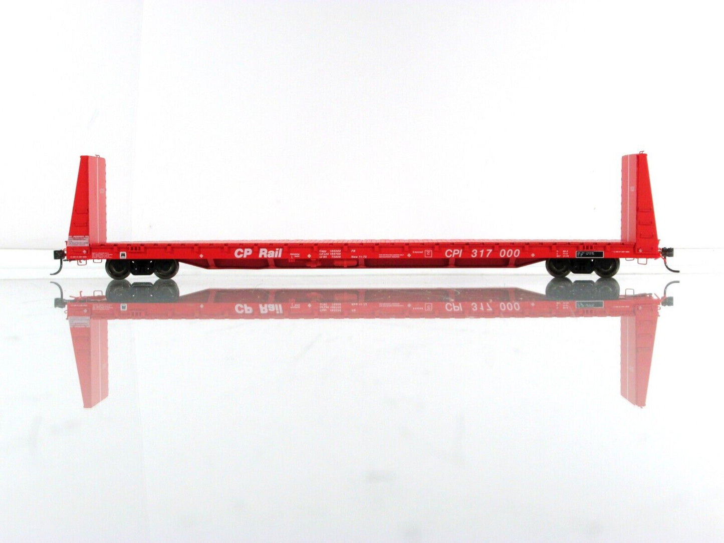 HO Scale ***CANADIAN PACIFIC*** Bulkhead Flat Car 6-Pack - Rapido Trains 147001A