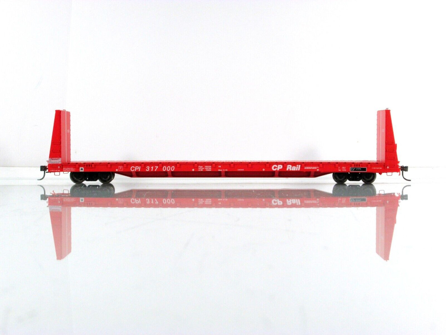 HO Scale ***CANADIAN PACIFIC*** Bulkhead Flat Car 6-Pack - Rapido Trains 147001A