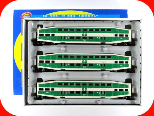 HO Scale ***GO TRANSIT** Bombardier Passenger Set #218,2022,2037 - Athearn 25911