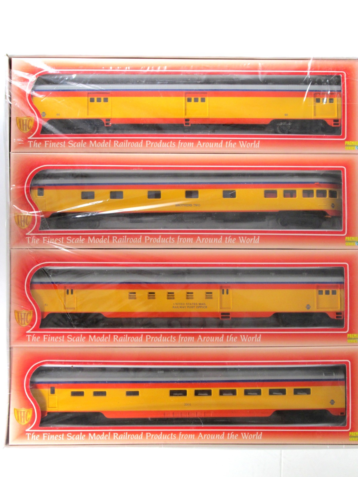 HO Scale CHESSIE STEAM SPECIAL Passenger Set - IHC 48358, Knuckle Cpl, Interiors