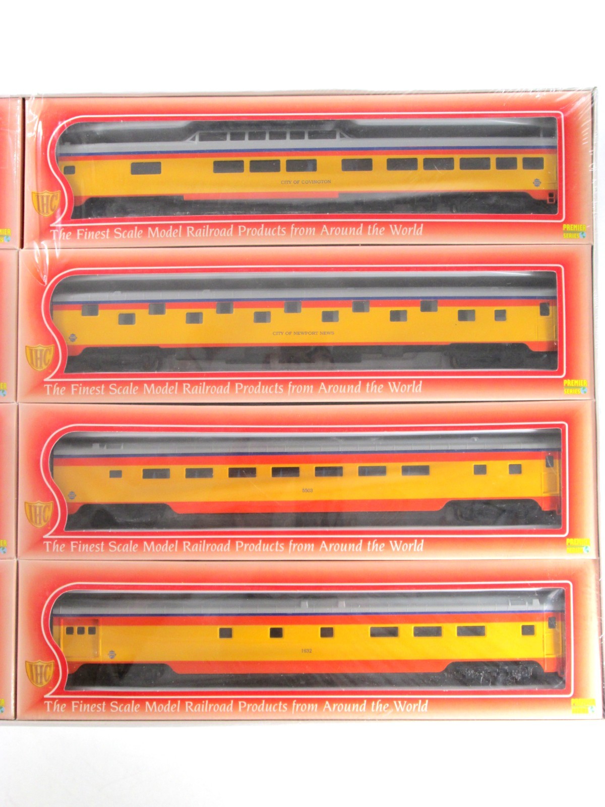 HO Scale CHESSIE STEAM SPECIAL Passenger Set - IHC 48358, Knuckle Cpl, Interiors