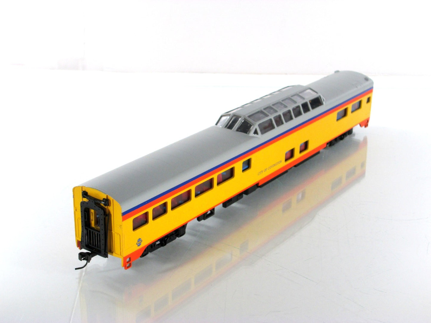 HO Scale CHESSIE STEAM SPECIAL Passenger Set - IHC 48358, Knuckle Cpl, Interiors