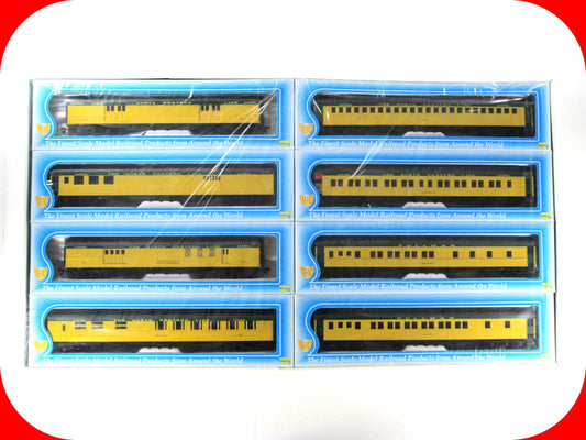 HO Scale ***CHICAGO NORTH WESTERN*** Heavyweight Passenger 8-Car Set - IHC 49218