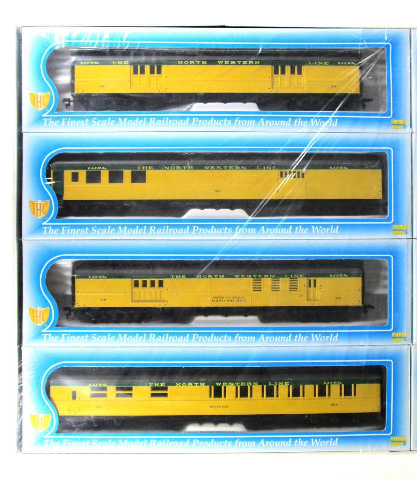 HO Scale ***CHICAGO NORTH WESTERN*** Heavyweight Passenger 8-Car Set - IHC 49218