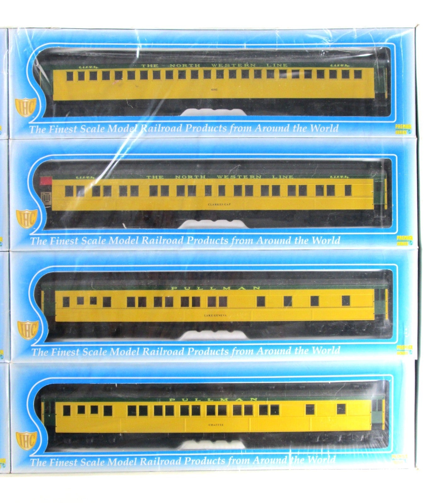 HO Scale ***CHICAGO NORTH WESTERN*** Heavyweight Passenger 8-Car Set - IHC 49218