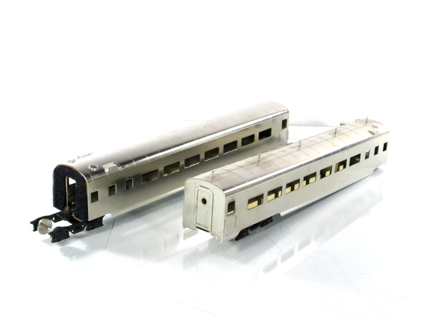 HO Scale Brass ***SOUTHERN PACIFIC*** Smooth Sided Articulated Coach ------ SOHO