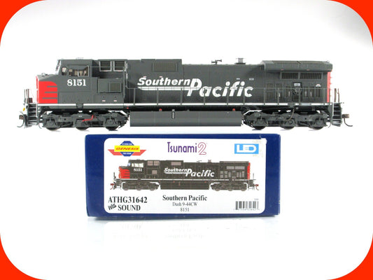 HO Scale SOUTHERN PACIFIC Dash 9-44CW #8151 - Athearn G31642, DCC Tsunami2 Sound