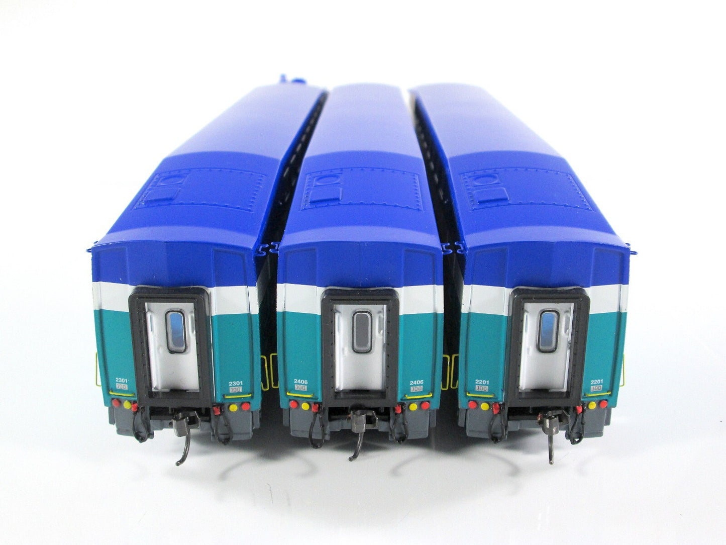 HO Scale ***SAN DIEGO COASTER*** Bombardier 3-Set #2301,2201,2406 - Athearn 2582