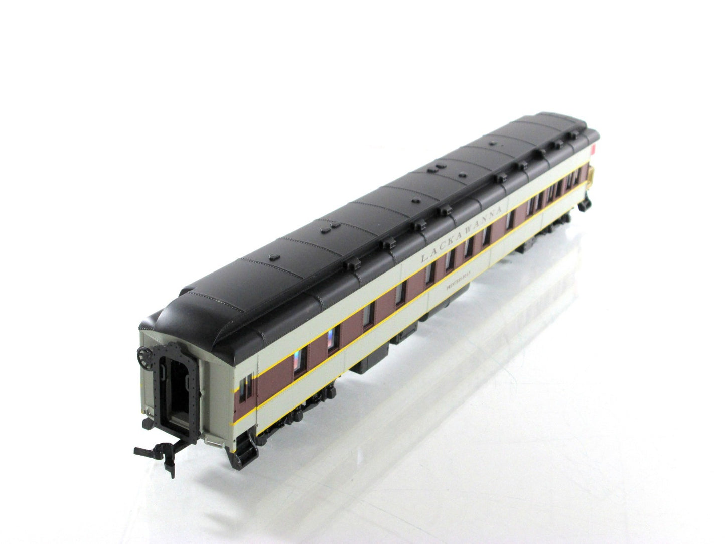 HO Scale ***LACKAWANNA*** Heavyweight Passenger 8-Car Set - IHC 49348