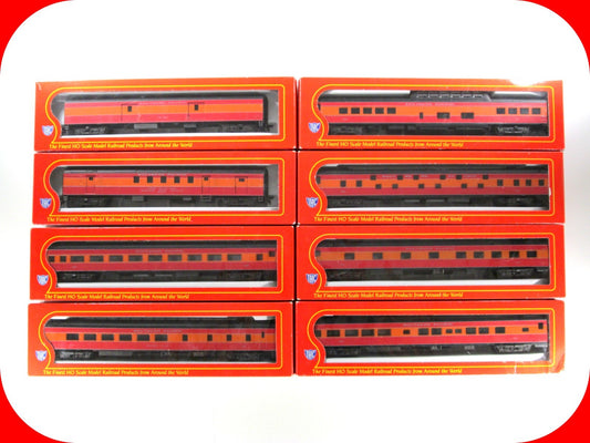 HO Scale ***SOUTHERN PACIFIC DAYLIGHT*** Lightweight Passenger 8-Car Set - IHC