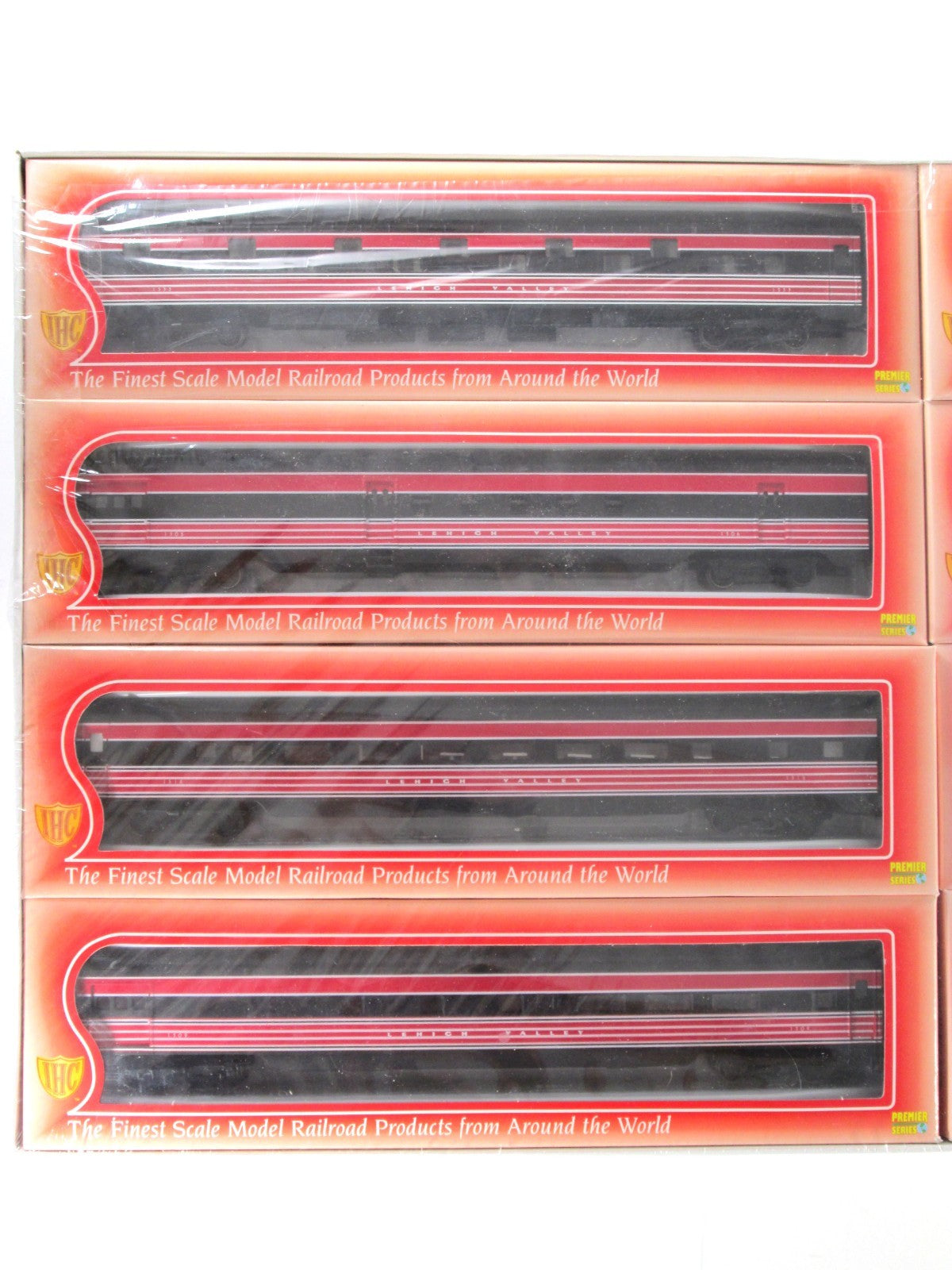 HO Scale *LEHIGH VALLEY* Passenger Set - IHC 48158 50418, Knuckle Cpl, Interiors