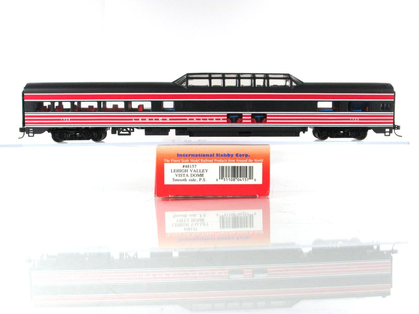 HO Scale *LEHIGH VALLEY* Passenger Set - IHC 48158 50418, Knuckle Cpl, Interiors