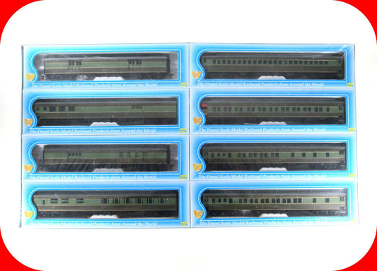 HO Scale ***NORTHERN PACIFIC** Heavyweight 1920s Passenger 8-Car Set - IHC 49528
