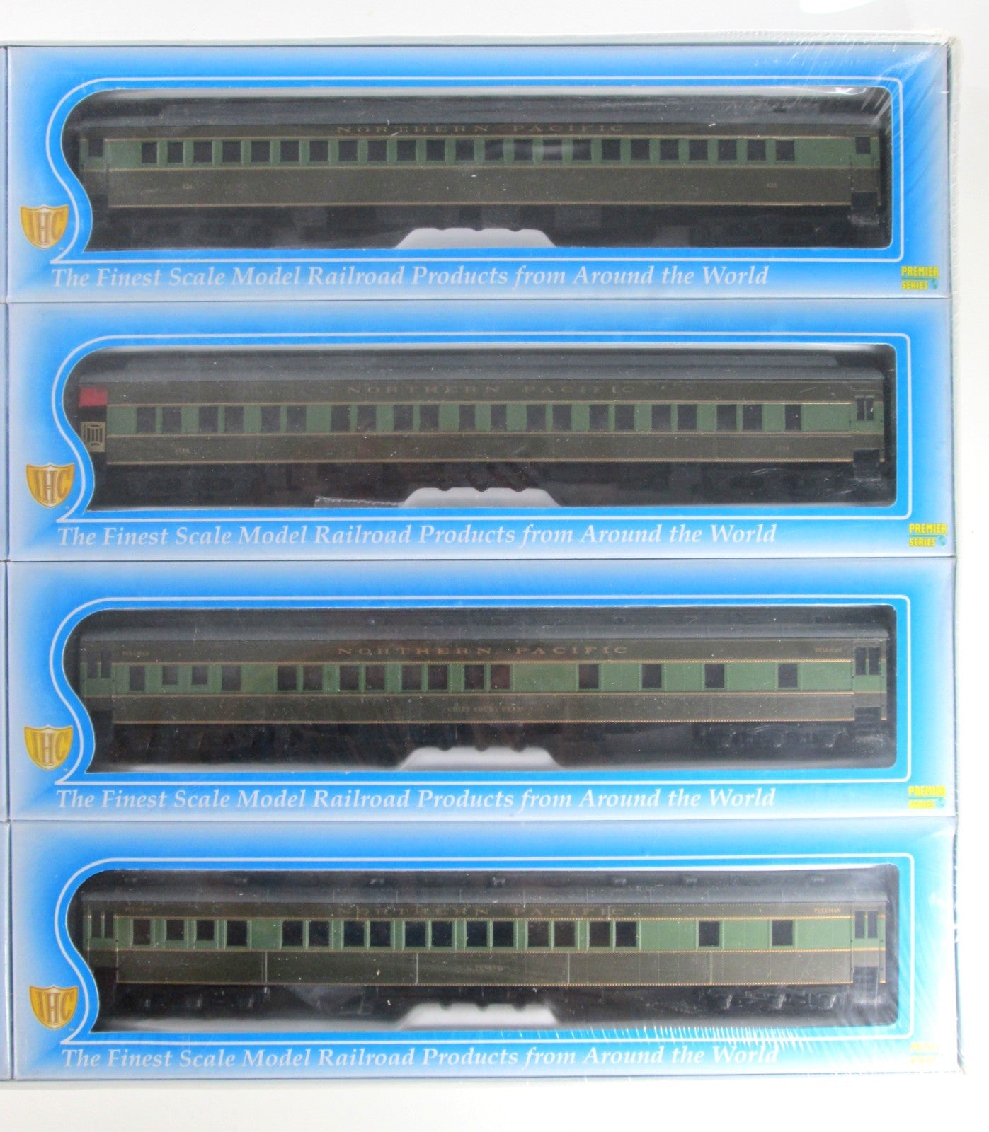 HO Scale ***NORTHERN PACIFIC** Heavyweight 1920s Passenger 8-Car Set - IHC 49528