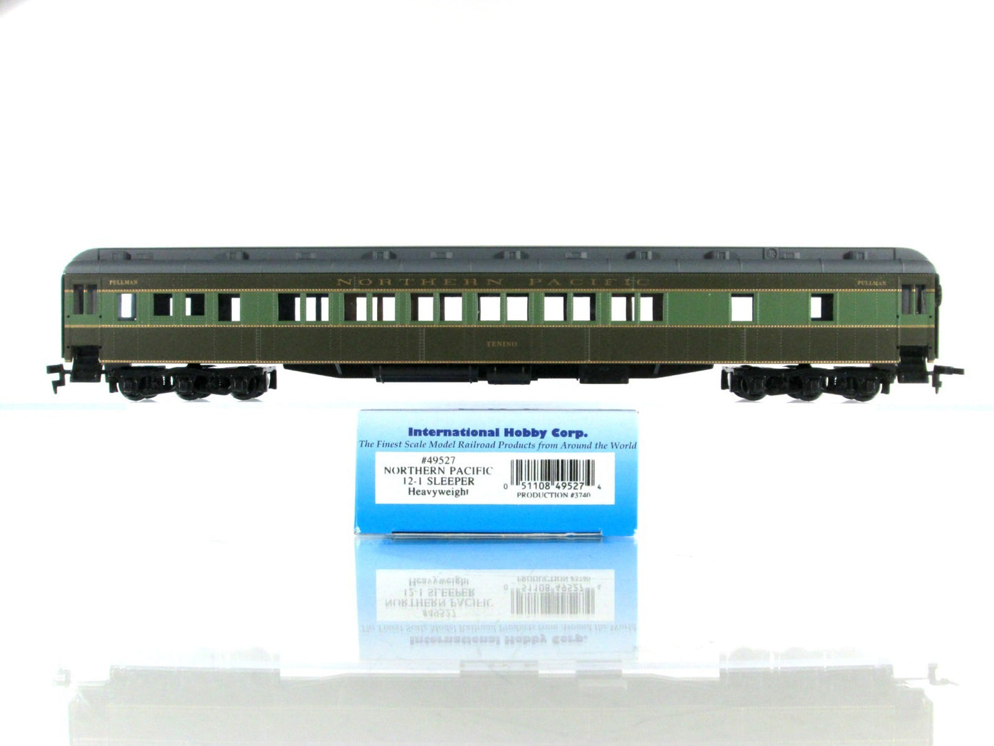 HO Scale ***NORTHERN PACIFIC** Heavyweight 1920s Passenger 8-Car Set - IHC 49528