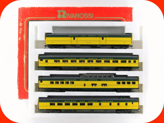 HO Scale ***CHICAGO NW*** 1930s Passenger Set A -- Rivarossi 6932, Knuckle Cplrs