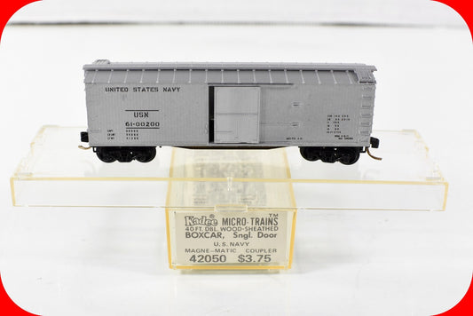 N Scale *United States NAVY* 40' Box Car, USN 61-00200, Kadee Micro Trains 42050