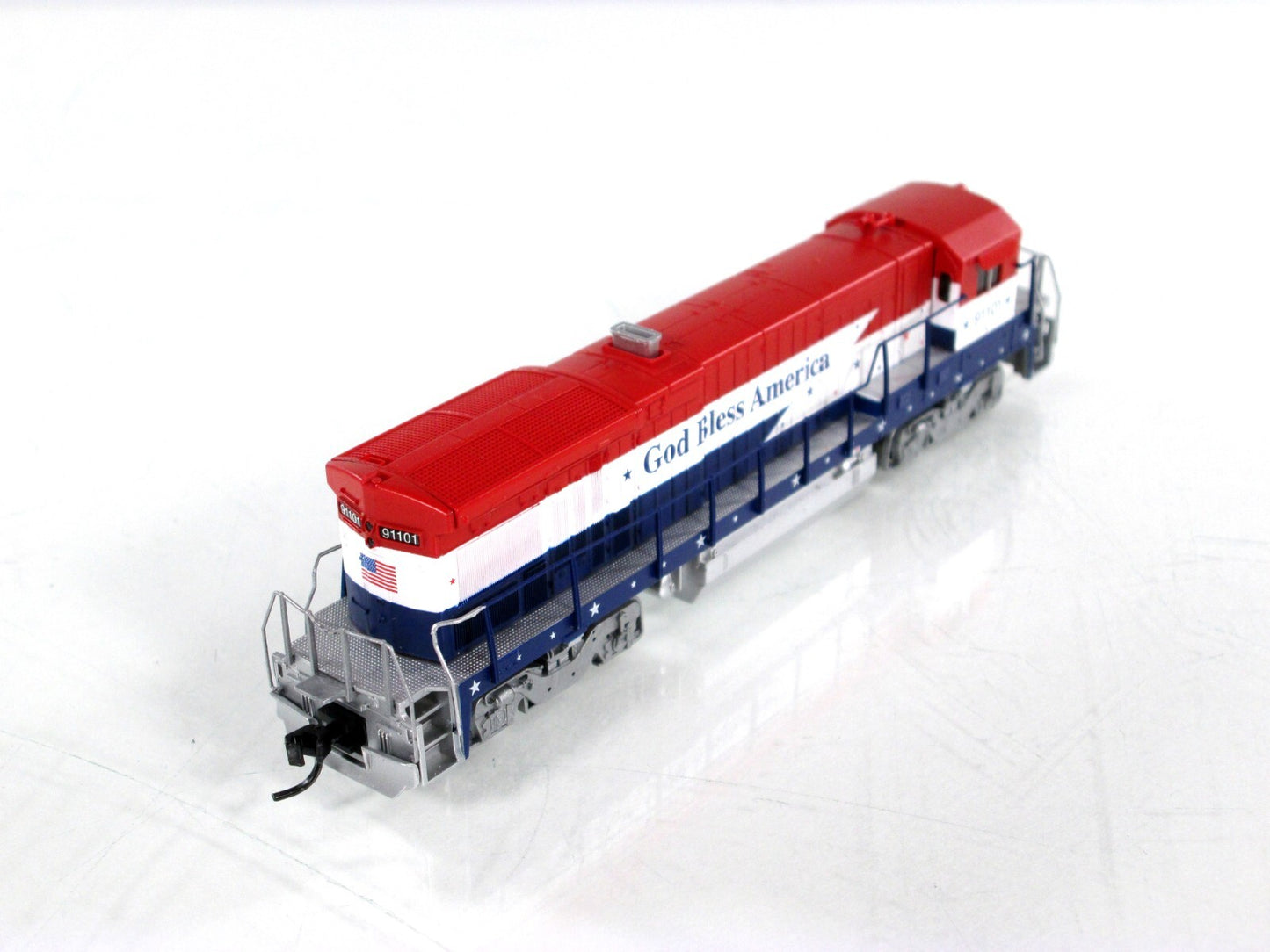 N Scale **GOD BLESS AMERICA - UNITED WE STAND** B36-7 #91101 -- Atlas, DCC Ready