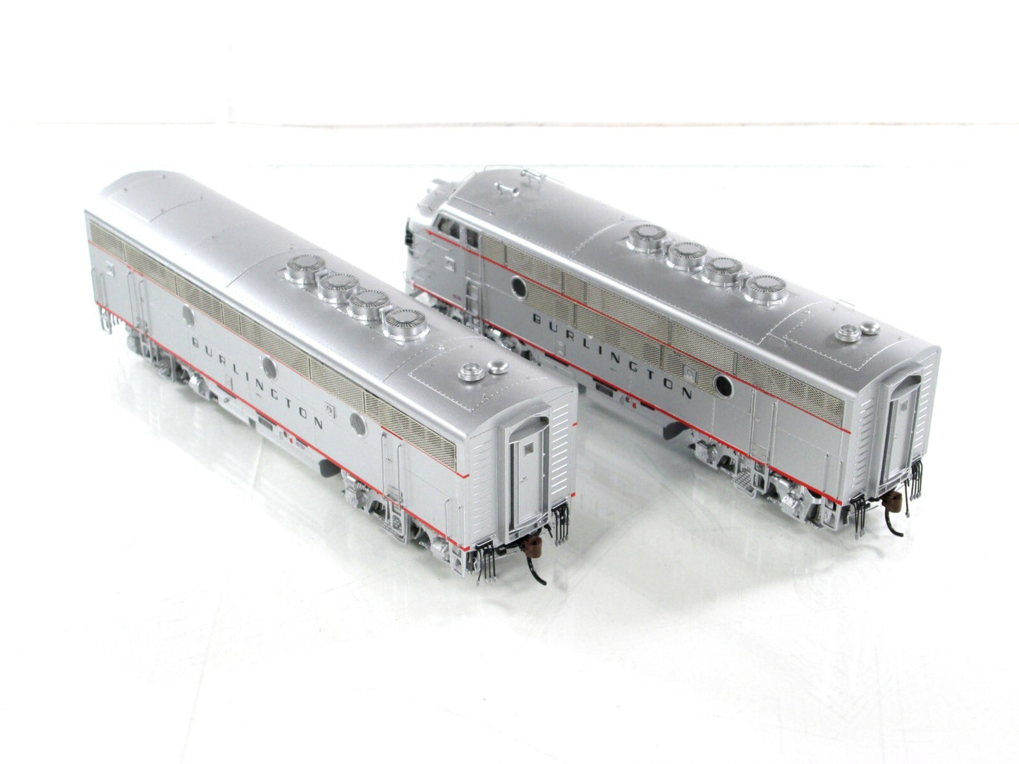 HO Scale **CB&Q*** F3A F3B Locomotive #9961 - Athearn G22625 - DCC Tsunami Sound