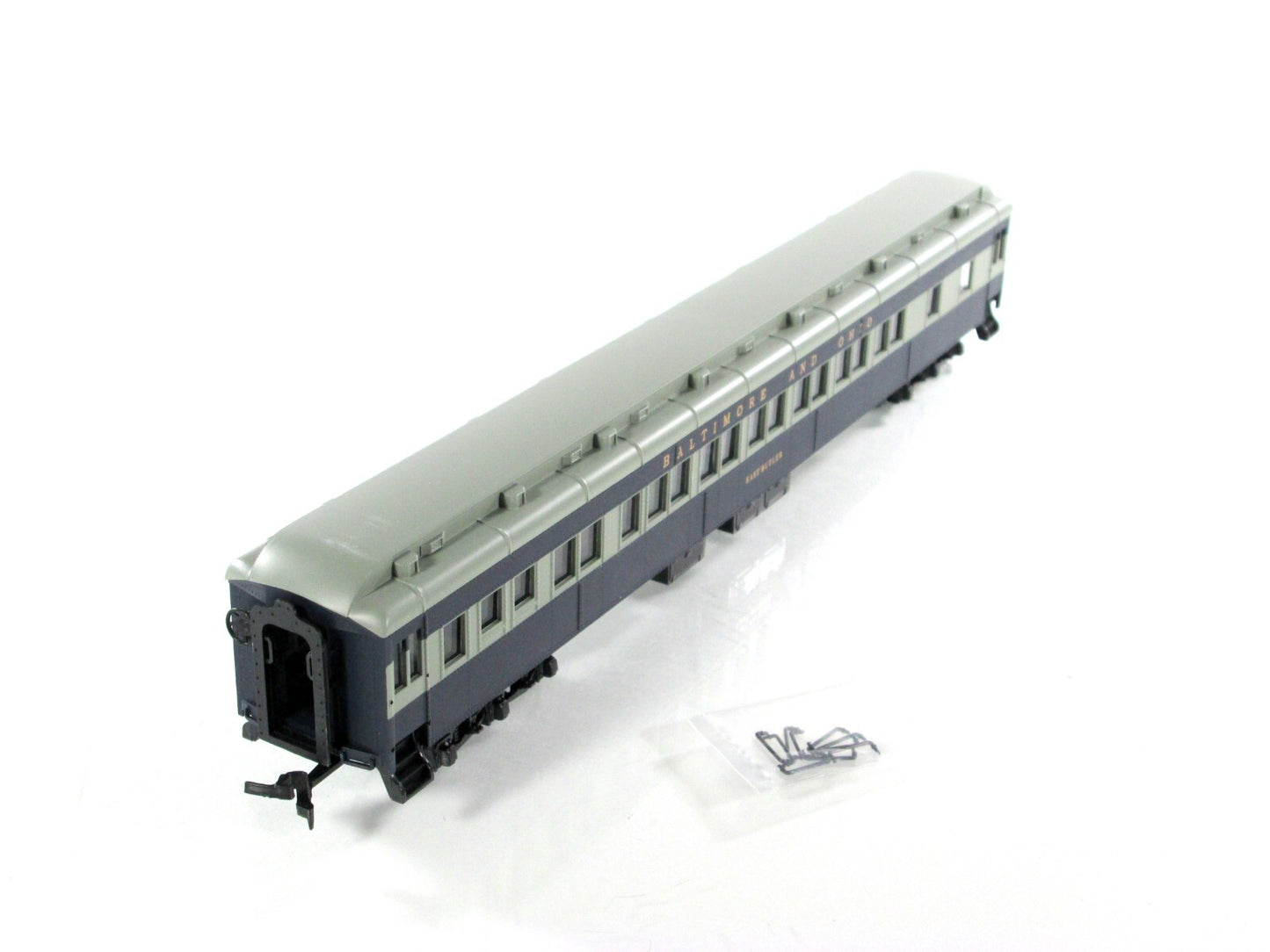 HO Scale ***BALTIMORE & OHIO*** Heavyweight Passenger Car 8-Pack Set - IHC 49058